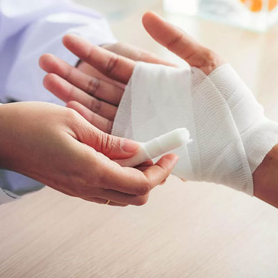 hand reconstructive surgery 